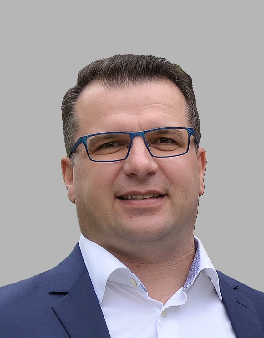 Veikko Hofmann Headshot